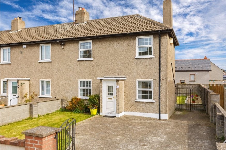 25 St. Patrick's Crescent, Monkstown, Co. Dublin. A96 N622 for sale